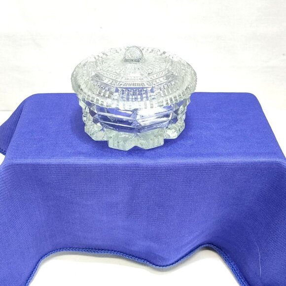L.E. Smith Trinket Powder Box Pressed Glass Octagonal Design Clear Glass Vintage - Picture 2 of 13